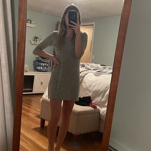 3/4 sleeve grey dress